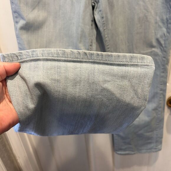 Chico’s Platinum Straight Leg Jeans 3 Size 16 Blue Light Wash Womens Stretch - Picture 5 of 7